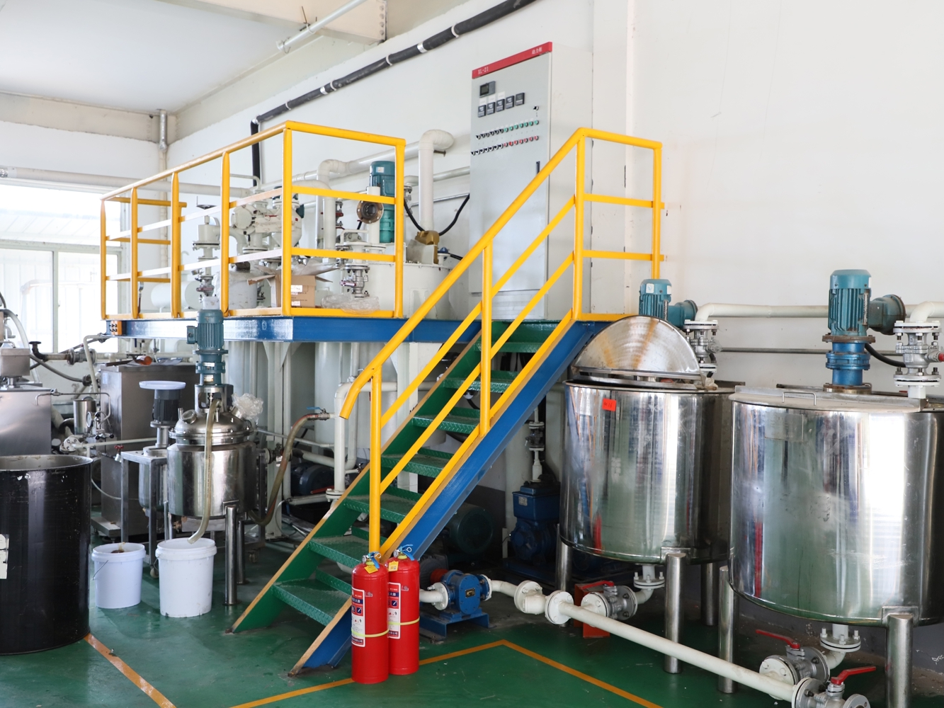  2000L Laboratory Reactor 